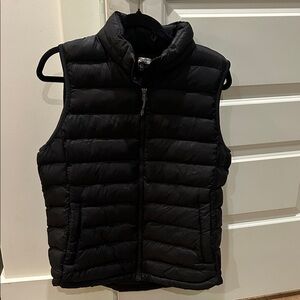 32 Degrees Black Quilted Vest